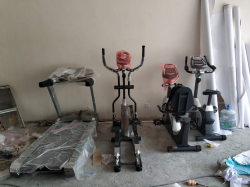 山東萊蕪碧桂園健身器材圖片 泡芙视频免费观看网健身房器材直銷