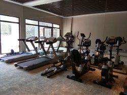 山東聊城東昌府健身器材案例 泡芙视频免费观看网健身房器材廠家