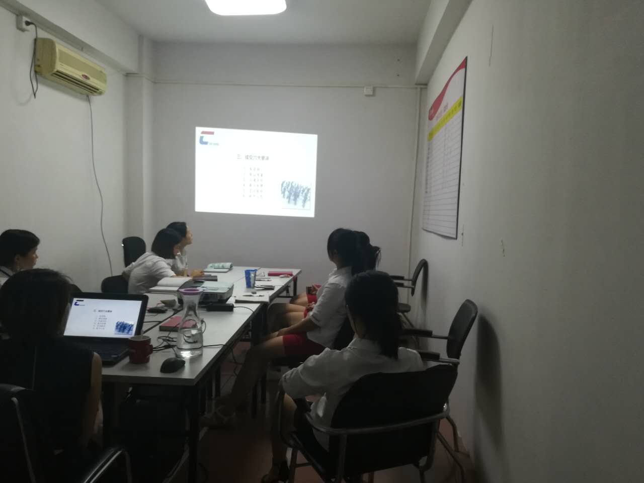 泡芙视频免费观看网