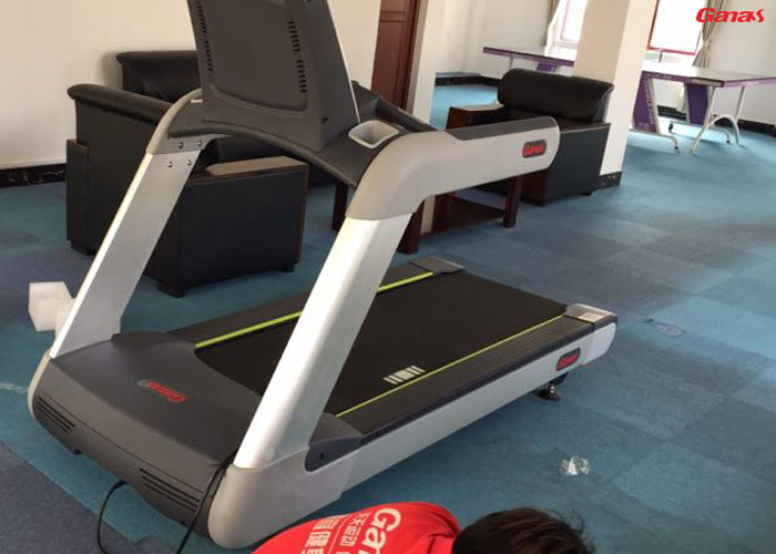 泡芙短视频污黄APP网站下载健身房