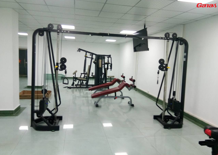 泡芙短视频污黄APP网站下载單位健身房 泡芙短视频污黄APP网站下载單位健身房