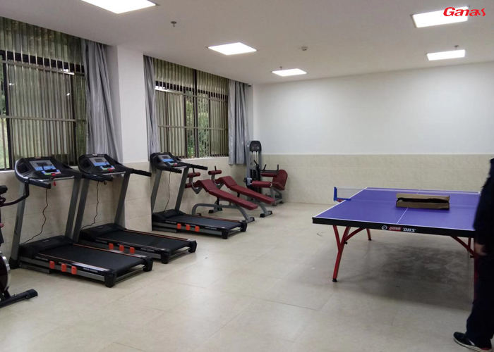 江西省宜春市袁州區強製隔離戒毒所健身房