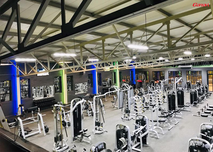 南非客戶來中國采購健身器材 泡芙视频免费观看网健身房器材案例 南非客戶來中國采購健身器材 泡芙视频免费观看网健身房器材案例