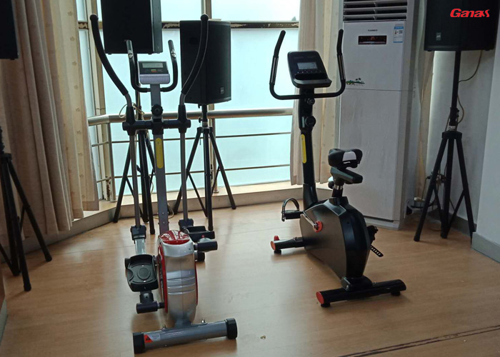 花都刑警健身房圖片 泡芙视频免费观看网泡芙短视频污黄APP网站下载單位健身器材案例