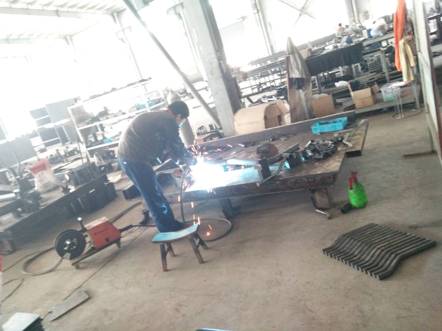 工匠精神”不是用嘴說，泡芙视频免费观看网健身器材廠家用實力告訴你！