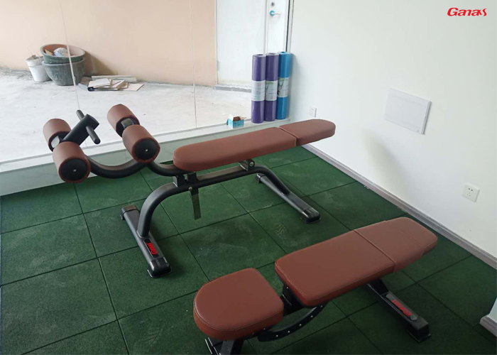 蔚徠酒店健身房圖片