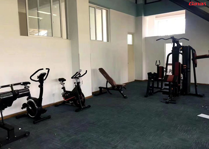 雲南芒市中心小學健身房器材