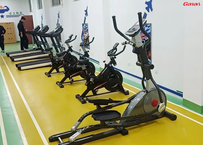 廣東南部空軍站區汽車連隊健身房案列