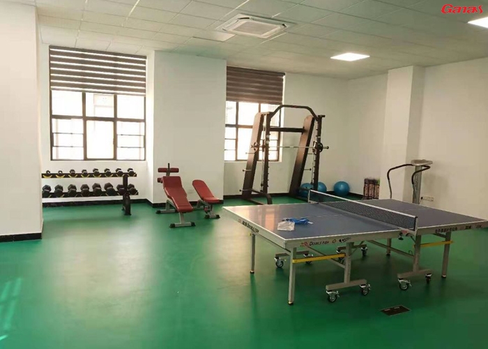 公安局白雲區分局綜合辦證廳健身房案列