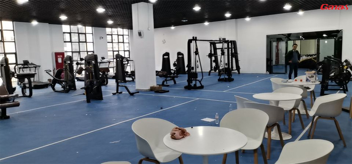 貴州懷仁學校健身房 貴州懷仁學校健身房