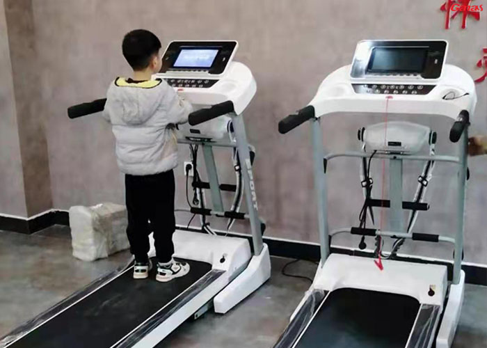 學校健身房器材清單