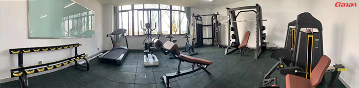 華東師範大學鹽城實驗學校健身房