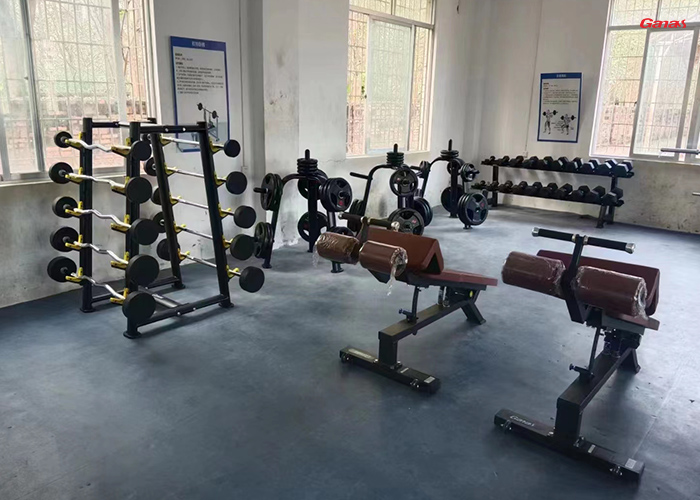 學校健身房器材清單