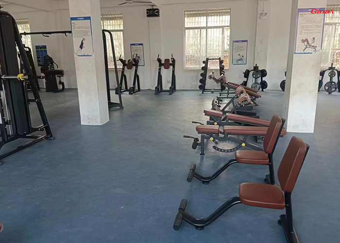 學校健身房器材清單
